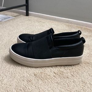 Steve Madden Platform Slip Ons